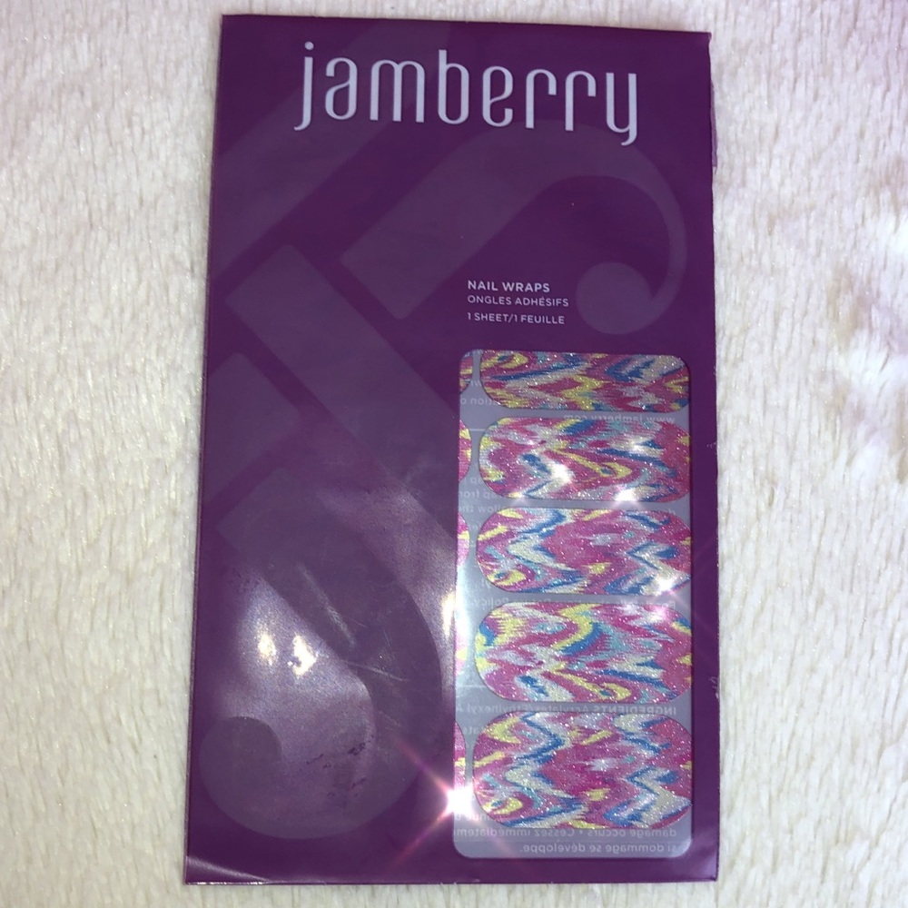 JAMBERRY Sparkly Patterned Nails